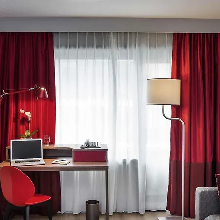 巴黎贝尔西村阿德吉奥公寓式酒店 公寓式酒店