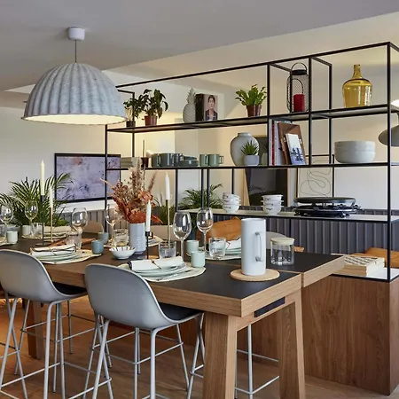 巴黎贝尔西村阿德吉奥公寓式酒店 4*