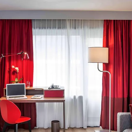 Hotel apartamentowy Adagio Bercy Village 4*