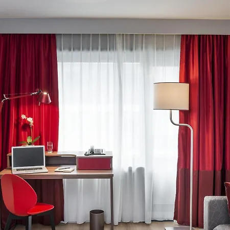 巴黎贝尔西村阿德吉奥公寓式酒店