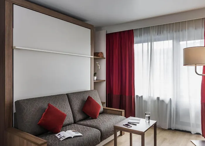 Adagio Bercy Village 4*