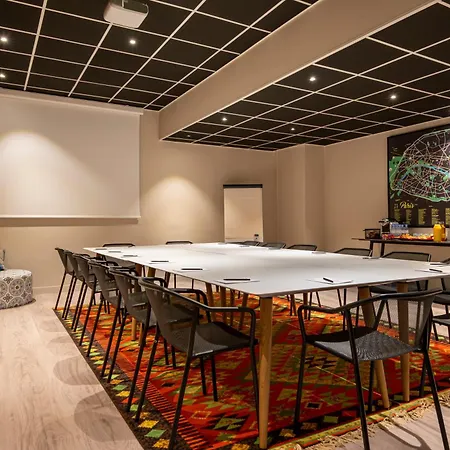 Adagio Bercy Village 4* Párizs